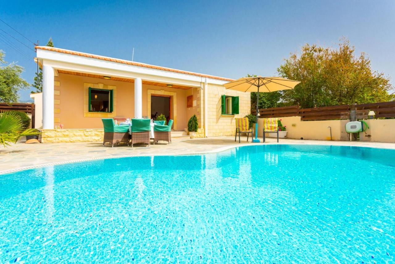 Villa Constantinos Kato Yialia ภายนอก รูปภาพ