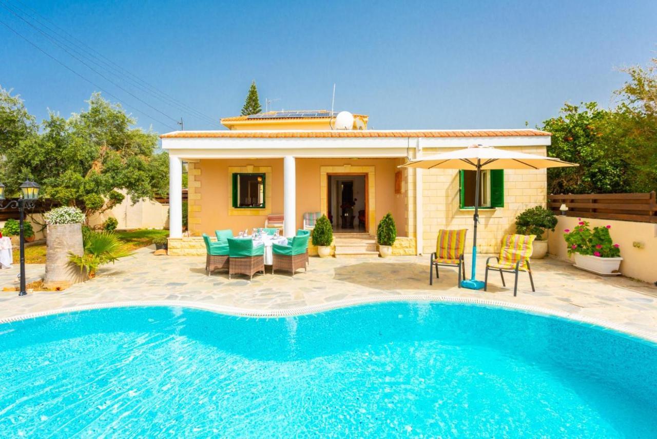 Villa Constantinos Kato Yialia ภายนอก รูปภาพ