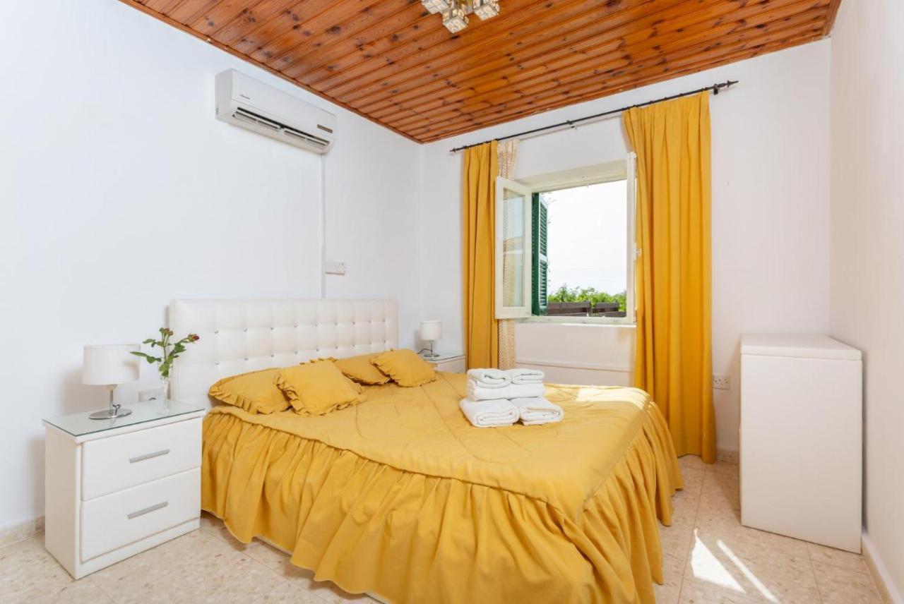 Villa Constantinos Kato Yialia ภายนอก รูปภาพ